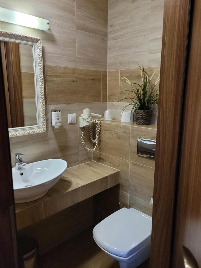 Virgo B&B Biznes Rumia Luaran gambar