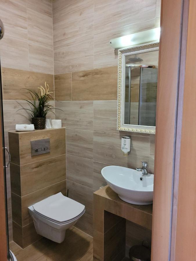 Virgo B&B Biznes Rumia Luaran gambar