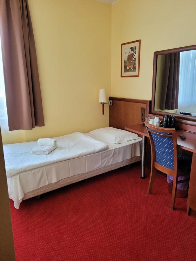 Virgo B&B Biznes Rumia Luaran gambar