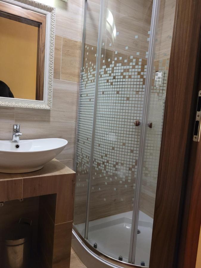 Virgo B&B Biznes Rumia Luaran gambar