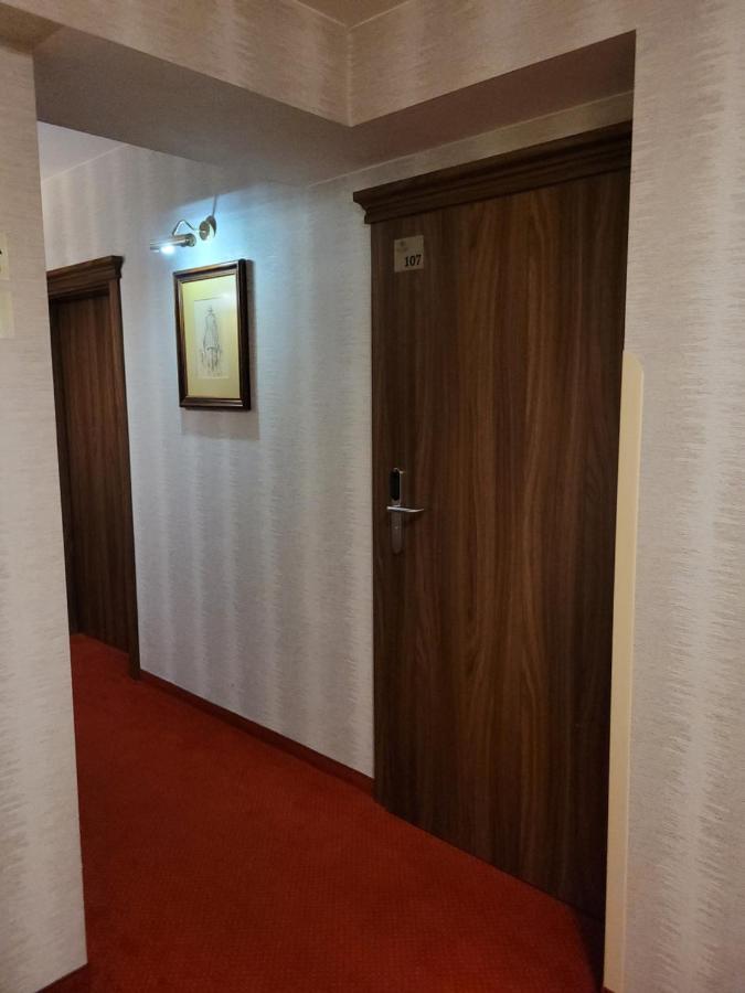 Virgo B&B Biznes Rumia Luaran gambar