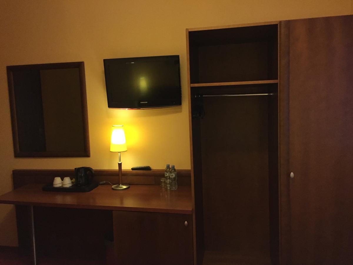Virgo B&B Biznes Rumia Luaran gambar