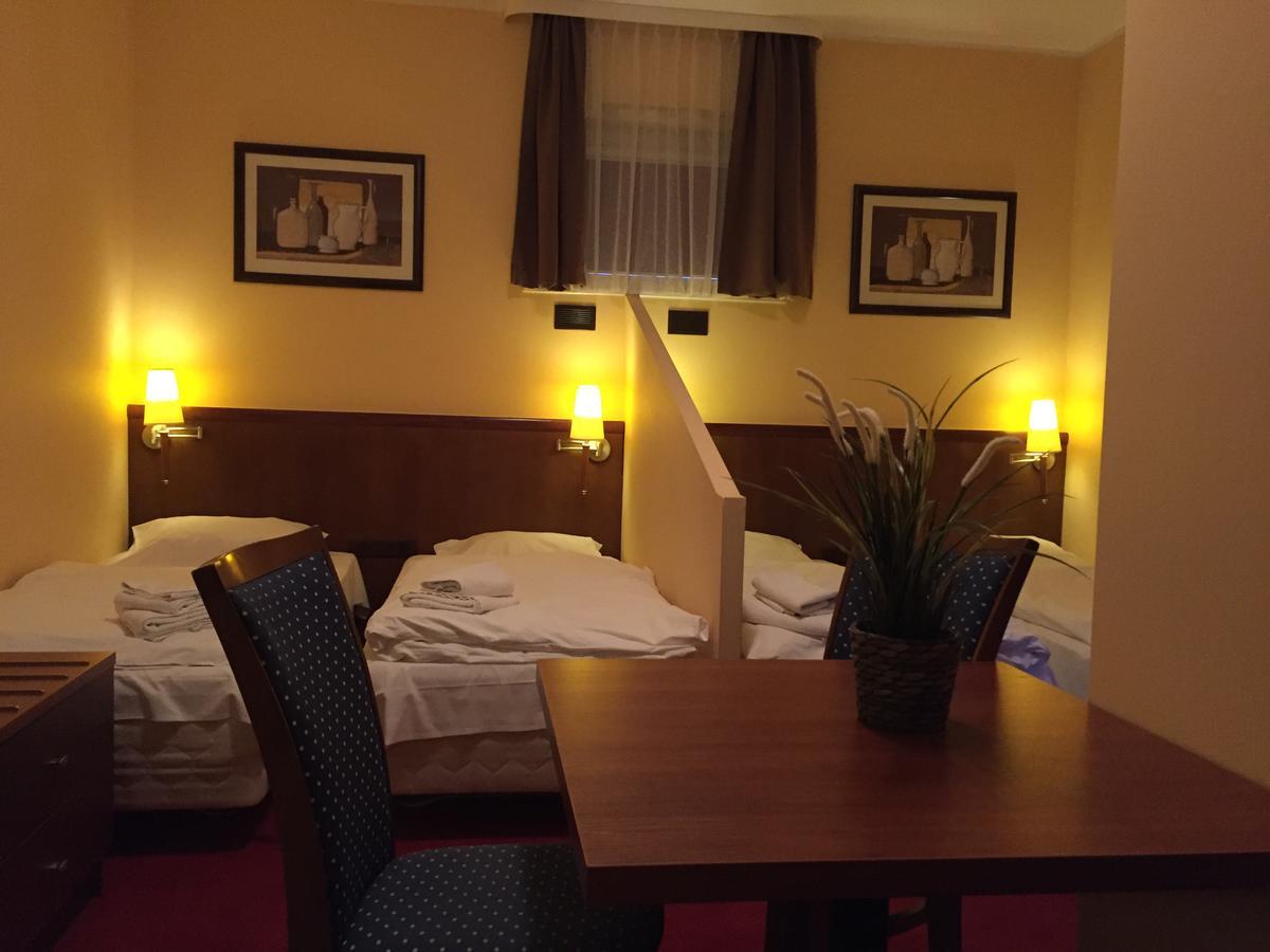 Virgo B&B Biznes Rumia Luaran gambar